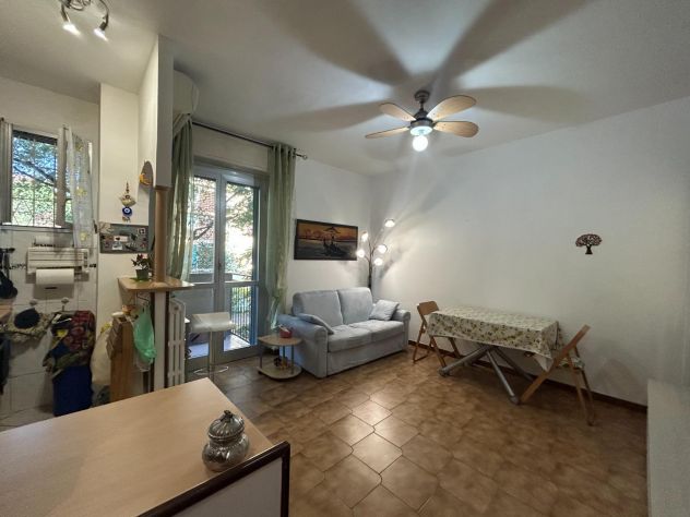 Sala con posto letto matrimoniale - Foto 4