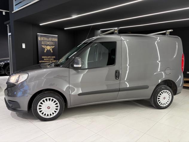 Fiat Doblo Dobl1.6 MJT 16V Lounge 2018 - Foto 9
