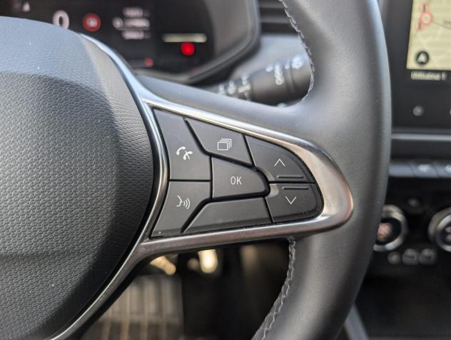 Renault Clio 1.0 TCe Techno - Foto 4