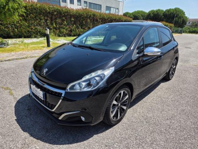 PEUGEOT 208 1° serie BlueHDi 100 S&S 5 porte Signature rif. 24027305