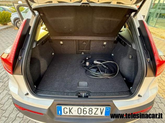 VOLVO XC40 T4 Recharge plug-in hybrid rif. 24072914 - Foto 10