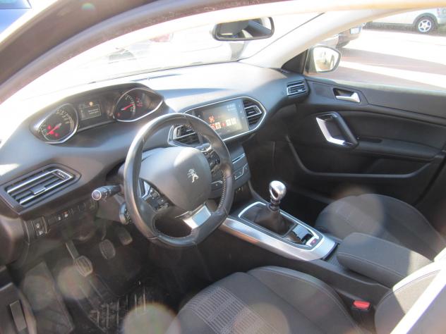 Peugeot 308 BlueHDi 130 S&S SW Allure - TETTO PANORAMICO - Foto 9