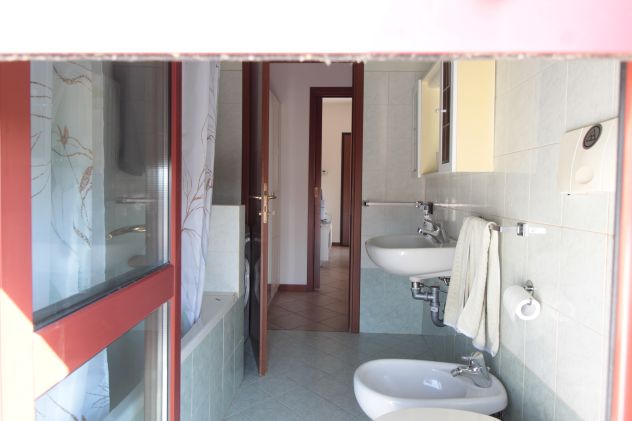 BELLUSCO – ULTIMO PIANO, BILOCALE CON CANTINA E BOX DOPPIO - Foto 2