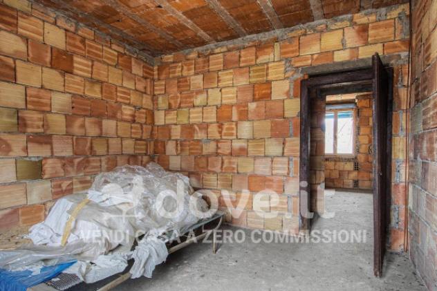 Appartamento di 136 m² con 5 locali e box auto in vendita a Breno - Foto 16
