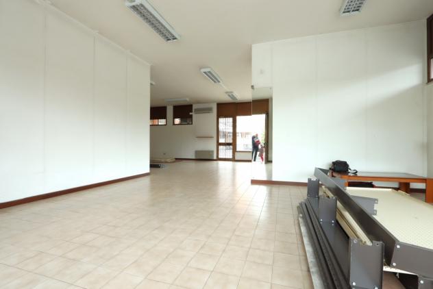 Locale commerciale in vendita a Vicenza - Foto 2