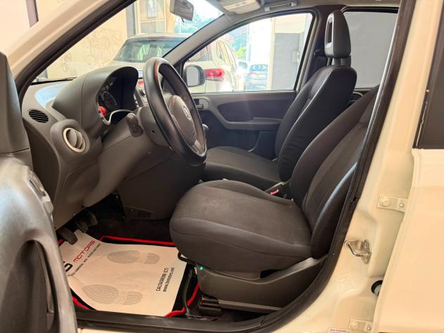 Fiat Panda 1.3 MJT 16V DPF Emotion - Foto 8