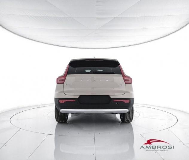 VOLVO XC40 B3 Mild hybrid Benzina Core rif. 23930393 - Foto 6