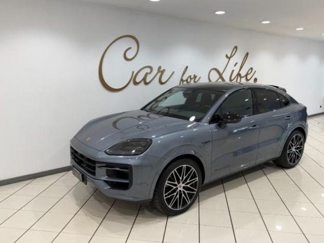 PORSCHE Cayenne 3.0 V6 E-Hybrid Black Edition rif. 23770201