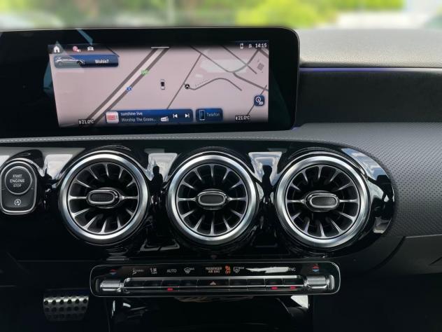 Mercedes-Benz Classe A A 200 d AMG Line Advanced Plus Multibeam Led Camera 18" - Foto 9