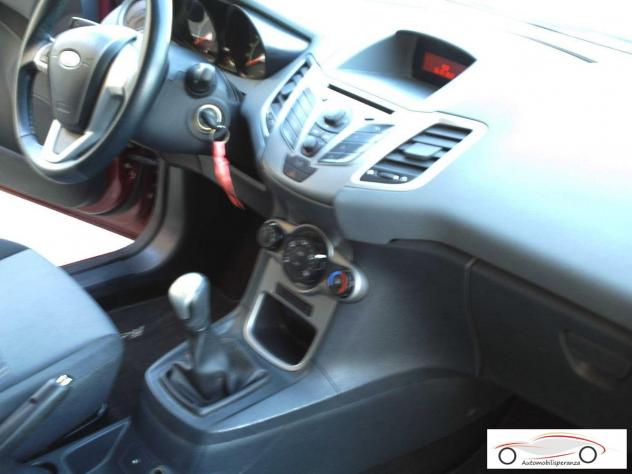 FORD - Fiesta - 1.4 TDCi 68CV 5p. Titanium - Foto 6
