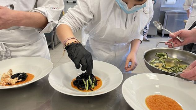Cuoco Capo Partita / Chef de Partie - vitto e alloggio