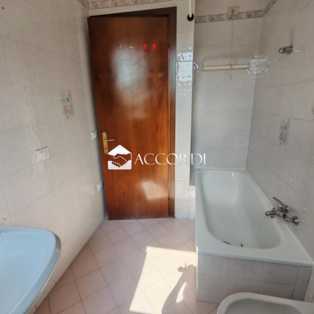 APPARTAMENTO di 2 vani e di 65 mq (ASOLO) rif. BL143 - Foto 13