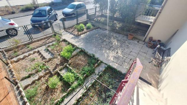 FOSSOMBRONE: A fossombrone, in zona residenziale e tranquilla, proponiamo in vendita una spaziosa casa in un piccolo contesto abitativo risalente agli - Foto 14