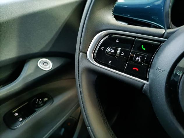 Fiat 500 3 1 ICON 118CV 87KW 42KWh 320KM AUTONOMIA - Foto 7