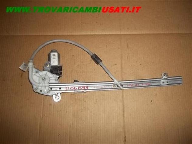 ALZACRIST.POST.DX.2 FILI REN.LAGUNA '02  Carrozzeria  Lamierati esterni  Porte  Alzacristallo por RENAULT - LAGUNA - 01-03-2001 - 01-02-2005