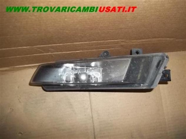 PROIETTORE FENDINEBBIA S. RETTANGOLARE MOD 07  BMW Serie 1 E87 5 porte  Parti elettriche  Fanaleria  Fendinebbia sx. BMW - Serie 1 E81 3 porte - 01-03
