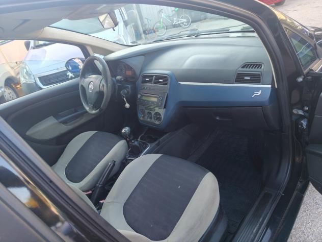 Fiat Grande Punto 1.3 MJT 90 CV 5 porte Dynamic - Foto 9