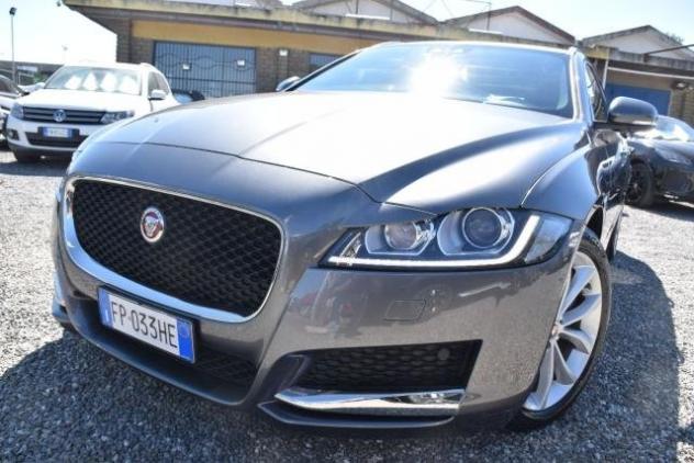 JAGUAR XF Sportbrake 20d 4X4 AWD 180CV PRESTIGE - AUTOMATICA - NAVI - PELLE - CRUISE - BT - SENSORI - LED - BIXENO - RETROCAMERA - Foto 3