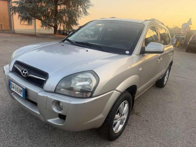 HYUNDAI Tucson 2.0 CVVT 16V BlueDrive BENZINA/GPL Dynamic rif. 23939584 - Foto 2
