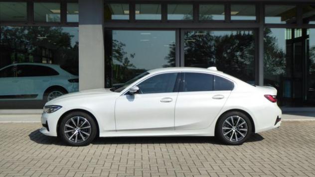 BMW 318 d Luxury Automatico rif. 23926504 - Foto 2