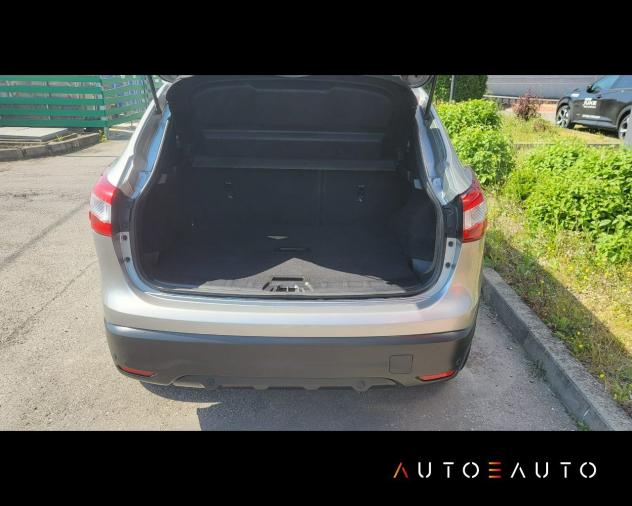 Nissan Qashqai 1.5 dci N-Vision 110cv - Foto 9