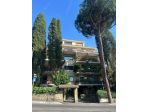 AMPIA METRATURA CON DOPPIO INGRESSO