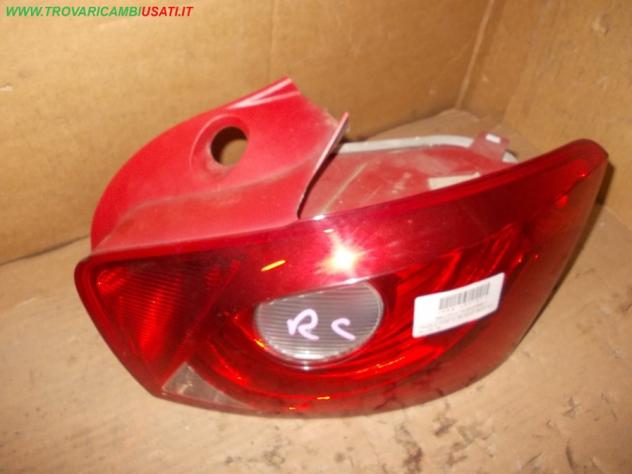 FANALE POST.D. 5P SEAT IBIZA (6J) 5p / SC 3p  Parti elettriche  Fanaleria  Fanali  Fanale post. sx. SEAT - IBIZA - 01-06-2008 - 01-04-2012