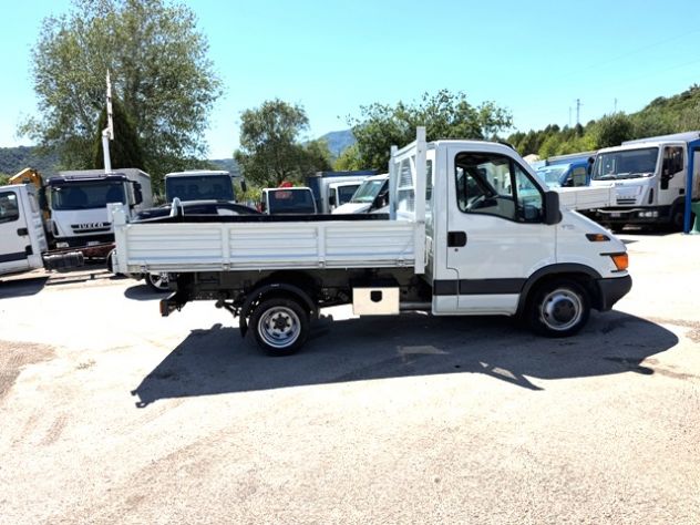 camion iveco daily 35c12 ribaltabile - Foto 3