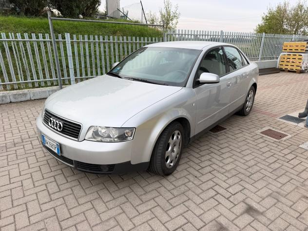 Audi A4 2.5 V6 TDI cat