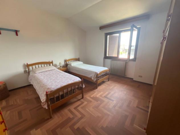 Attico / Mansarda di 120 m² con 5 locali e box auto in affitto a Sarnico - Foto 16