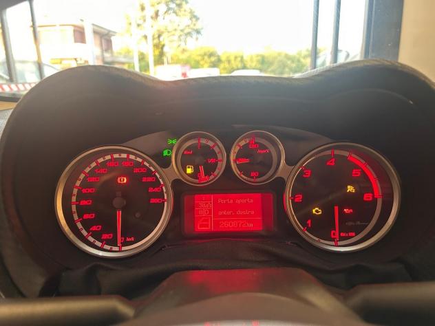 Alfa Romeo MiTo 1.6 JTDm 16V Distinctive Sport Pack - Foto 10