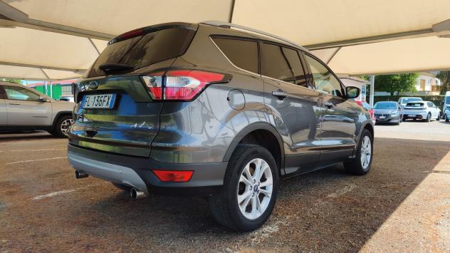 Ford Kuga 1.5 TDCi 120CV S&S 2WD Titanium - Foto 9