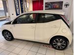 TOYOTA Aygo 1.0 VVT-i 69 CV 5 porte x-play rif. 23445882