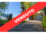 Villa in vendita a Cherasco