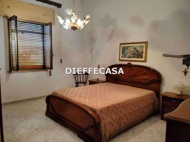 V2618 - In vendita casa singola con due garage e giardino in periferia lato Trapani - Foto 12