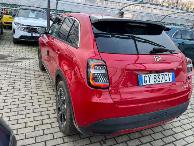 FIAT 600 1.2 Hybrid 100cv La Prima - Foto 8