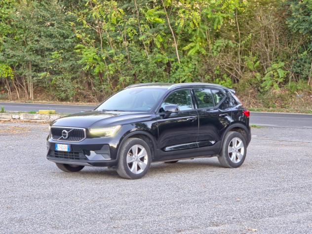 Volvo XC40 T2 automatico Core CV-129 E6 NEO 2024 - Foto 3