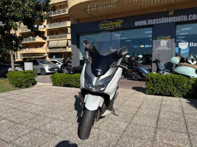 HONDA Forza 300 TUTTO INCLUSO ANCHE PASSAGGIO! MINI RATE rif. 24230097 - Foto 5