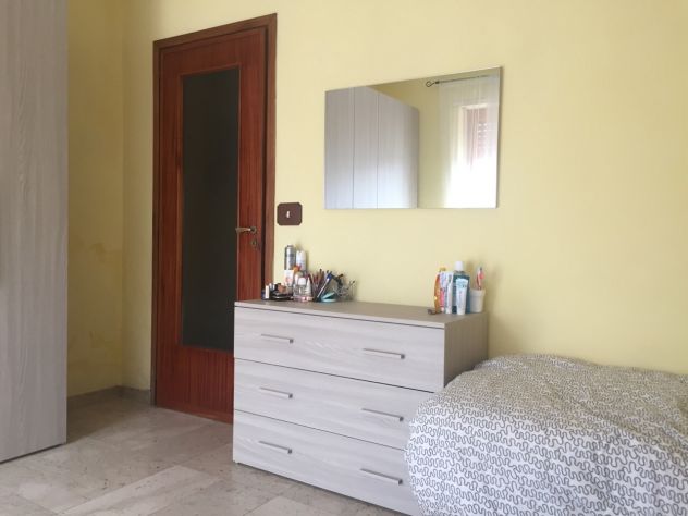 1/2 POSTI LETTO IN STANZA DOPPIA PER RAGAZZA - Pressi 8 Gallery - Foto 6