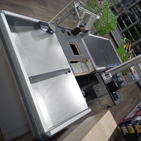 Banco cassa checkout per supermercato / minimarket completo di nastro e piano in