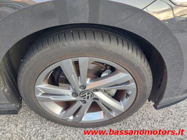 VOLKSWAGEN Golf 1.5 eTSI 150 CV EVO ACT DSG R-Line rif. 24107558 - Foto 8