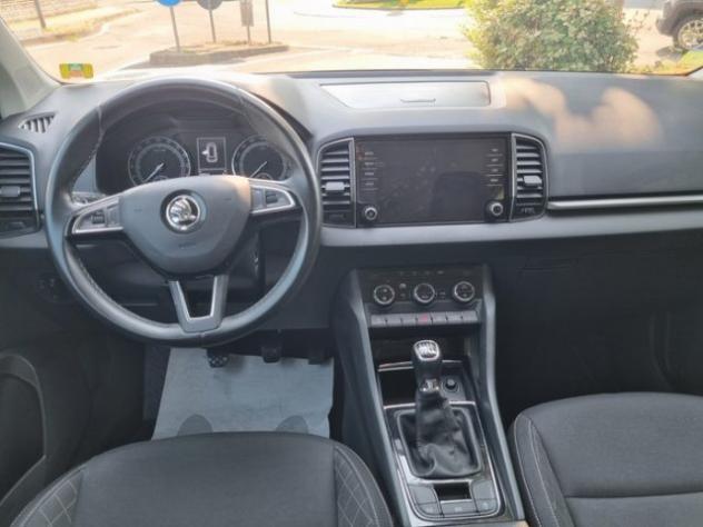 SKODA Karoq 1.6 TDI SCR Ambition rif. 24047228 - Foto 9