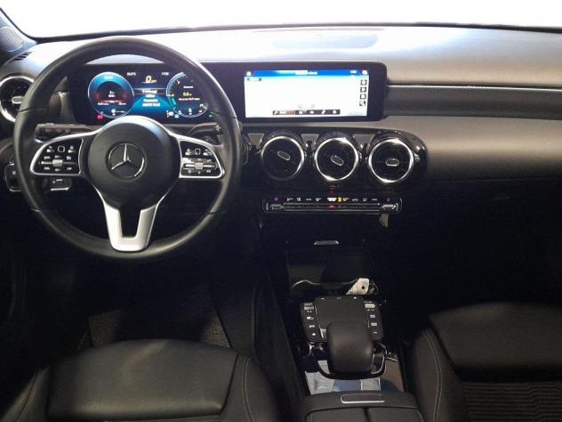 Mercedes-Benz Classe A A 200 d Premium Night edition auto - Foto 7
