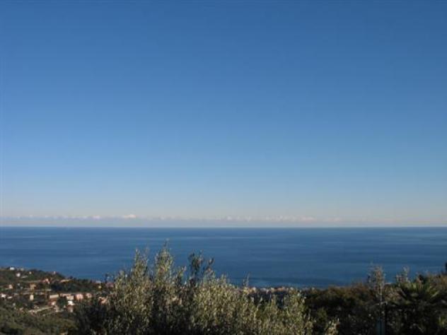 Alassio, terreno edificabile vista mare