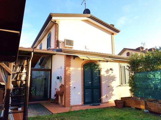 Terratetto in vendita a Sarzana