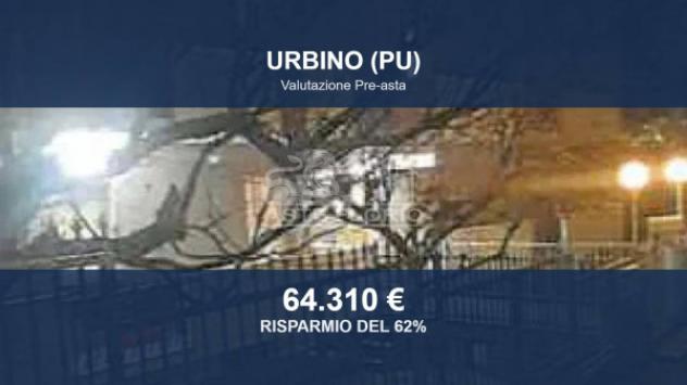 Immobile in asta di 124 m², box auto in vendita a Urbino