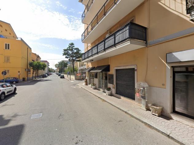 1 Vetrina in affitto a Catanzaro