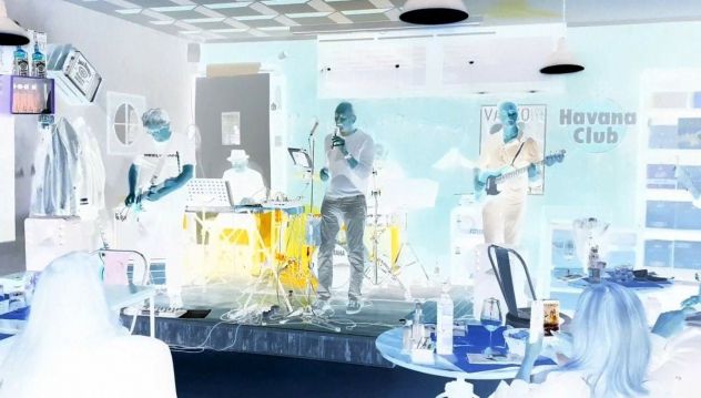 musica dal vivo dj set karaoke intrattenimento