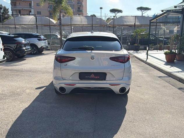 Alfa Romeo Stelvio Stelvio 2.2 t Veloce Q4 210cv auto - Foto 5