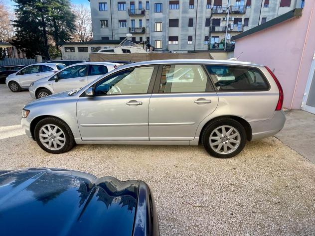 Volvo V50 2.0d RESTYLING CINGHIA SOSTITUITA - Foto 8